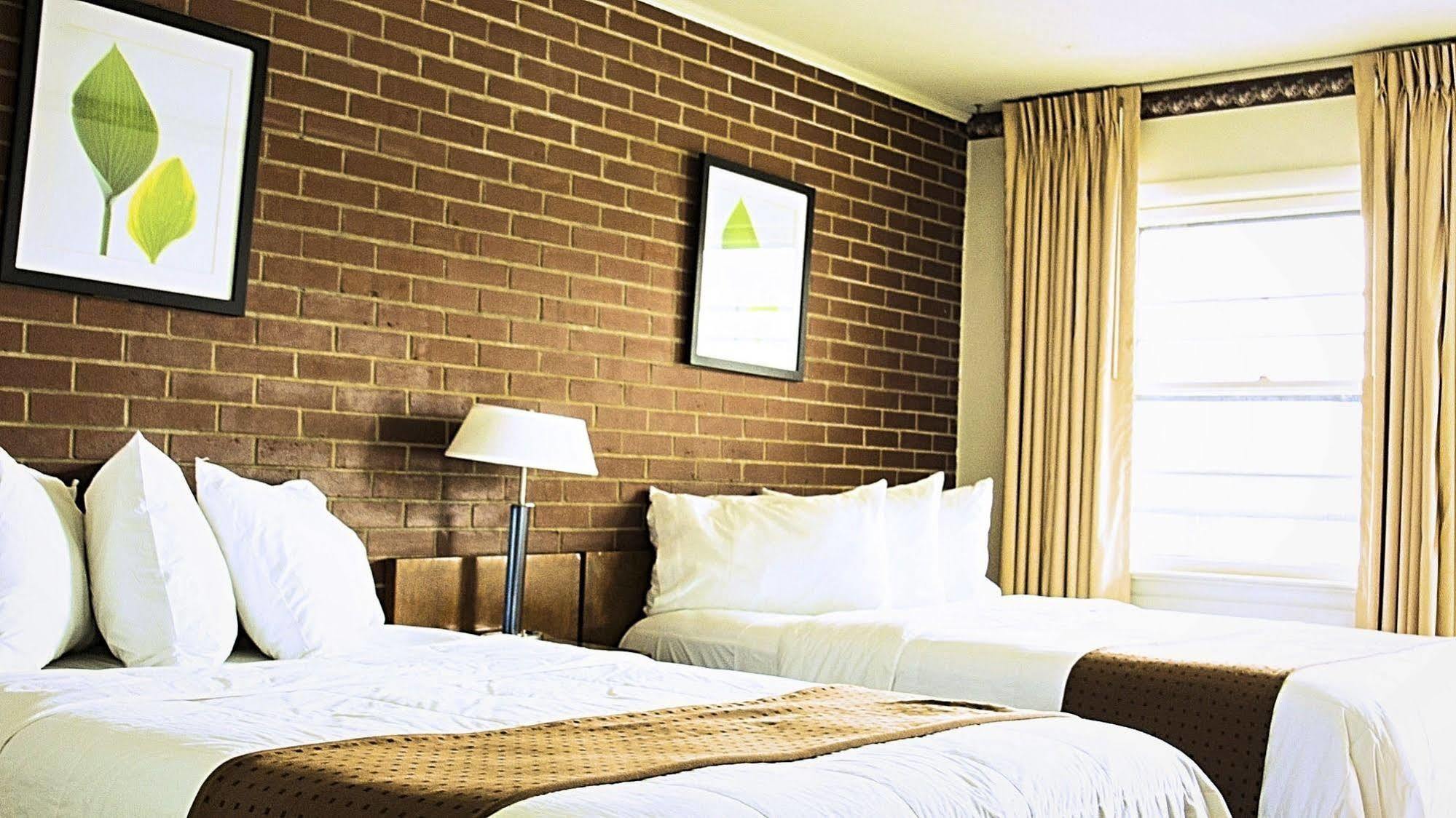 Twi-Lite Inn フロント・ロイヤル エクステリア 写真